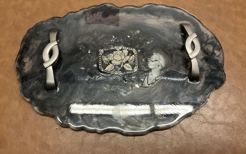 Black and silver resin dresser tray