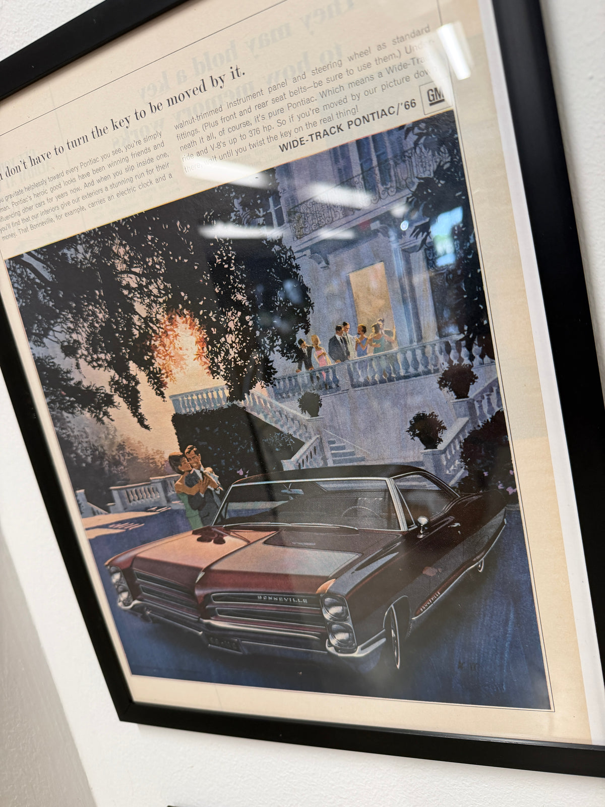 Pontiac Wide-Track '66 Bonneville — Framed Vintage Advertisement, c. 1966 (11x15)