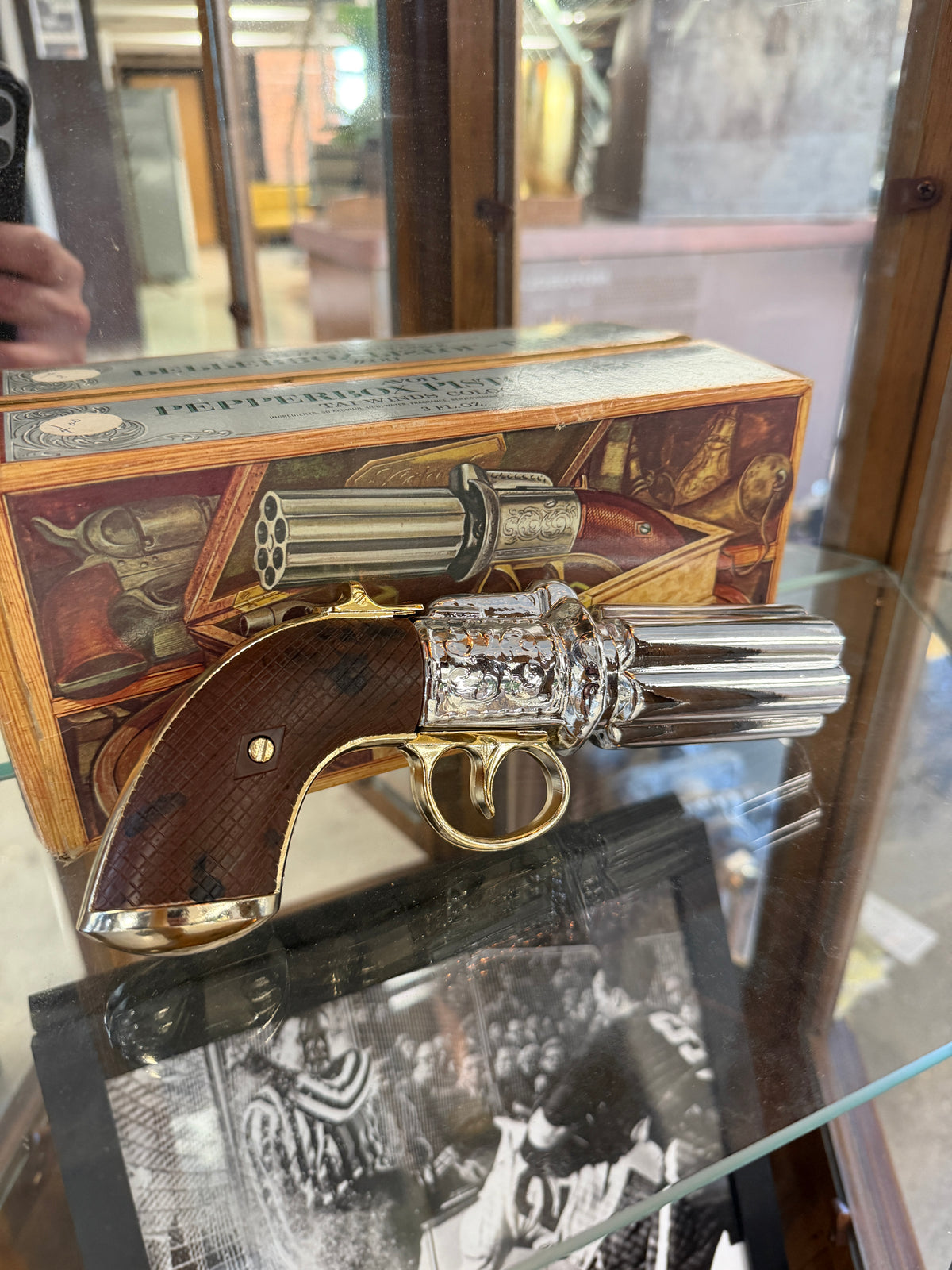 Avon Pepperbox Pistol Aftershave Decanter — Chrome & Gold, Original Box (Vintage Collectible)