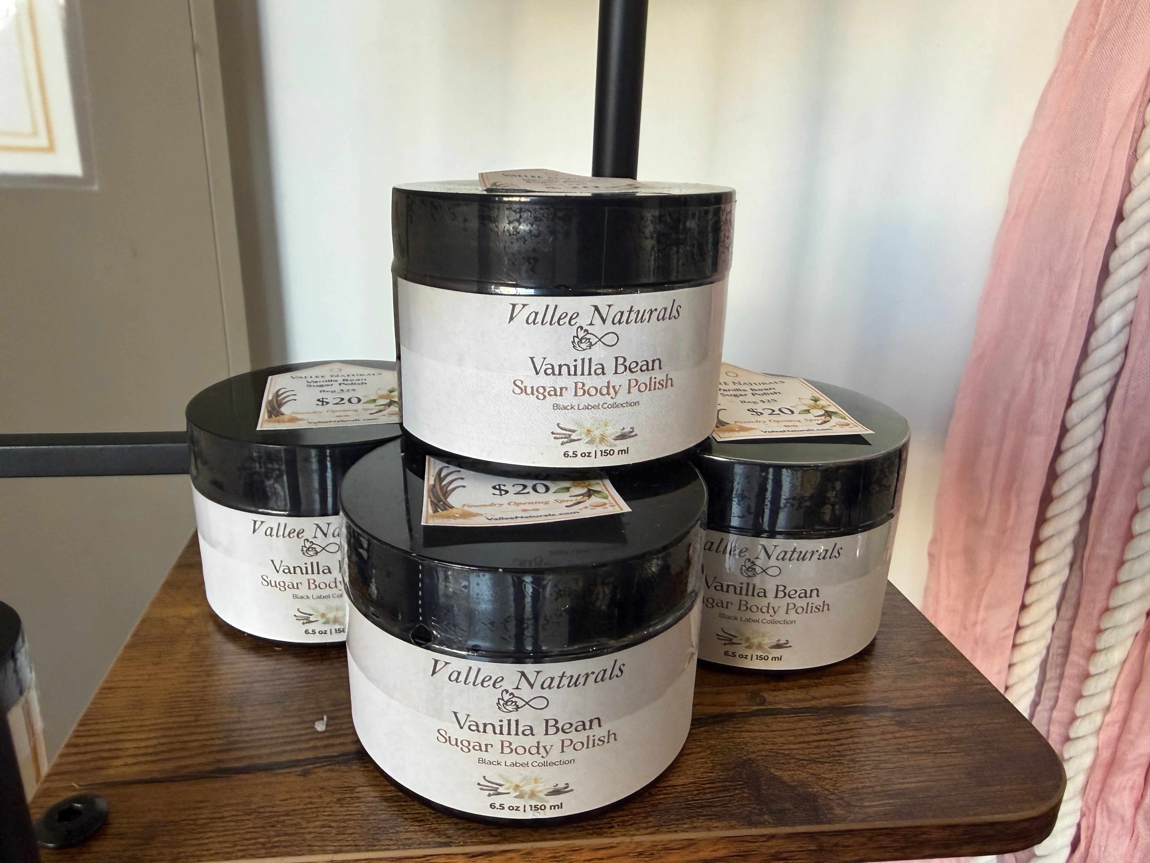 Vanilla Bean Sugar Polish by Vallee Naturals