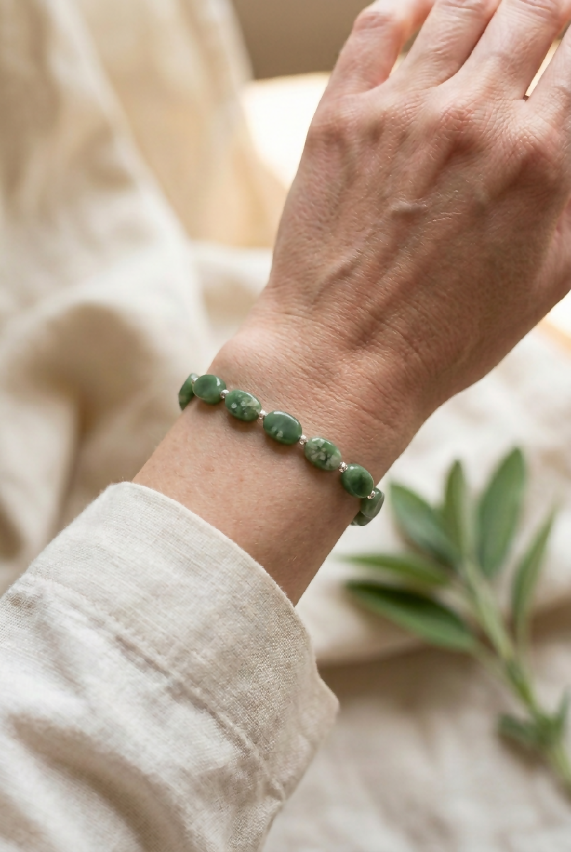 Jade Bracelet (Harmony, Good Fortune )